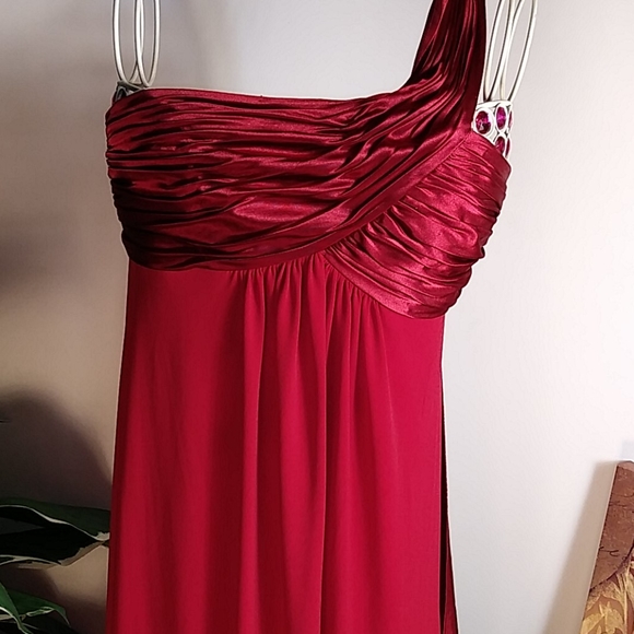 Davids Bridal - Picture 2 of 5